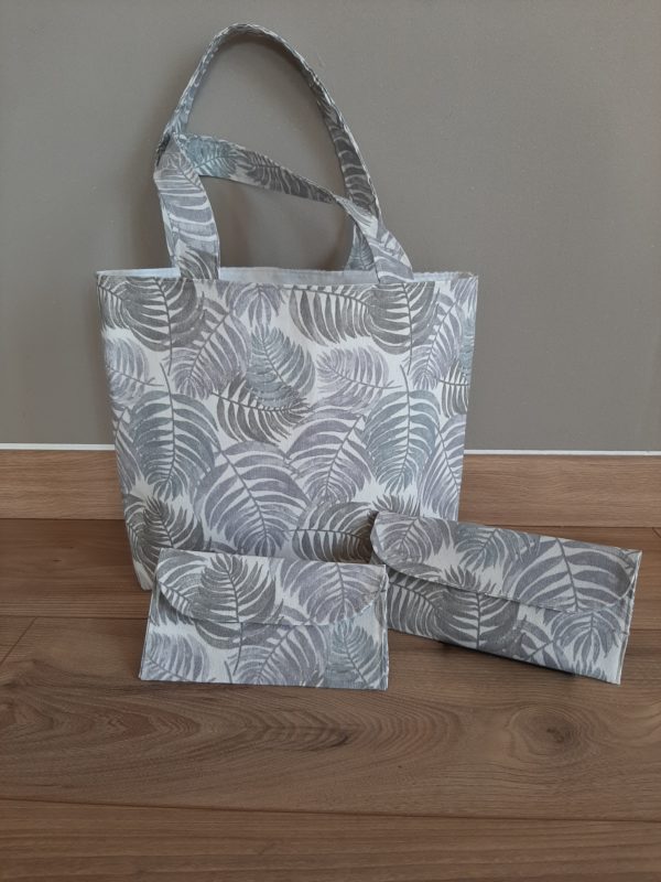 Sac "feuillage" et 2 pochettes assorties